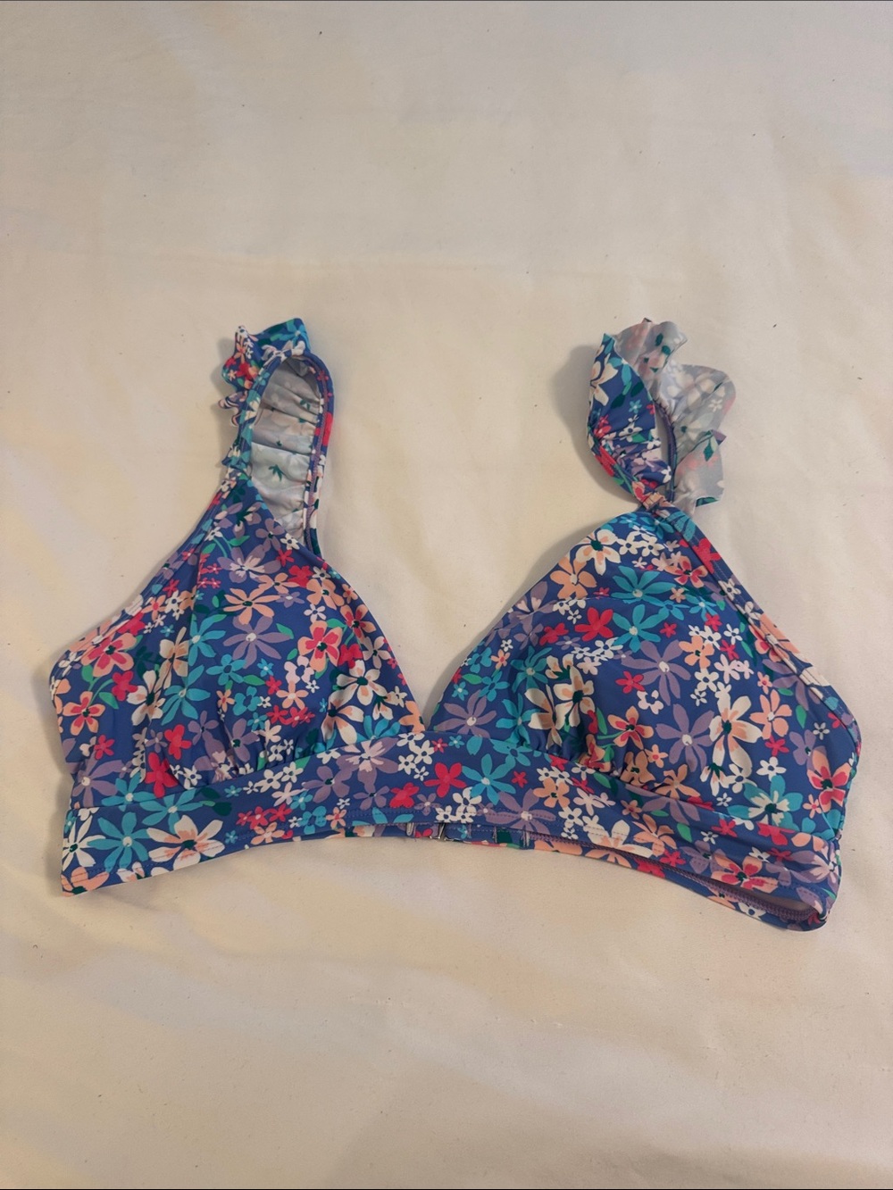 Floral Cupshe Two-Piece Bikini Set in Blue - Picture 5 of 8